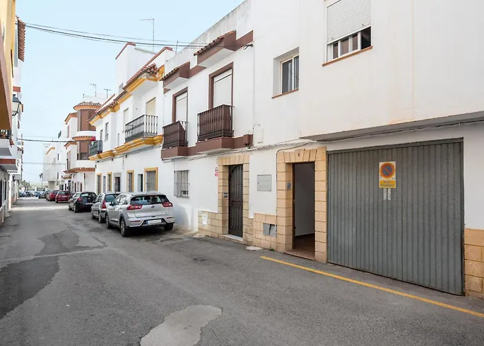 Azorin Conil Solo Familias Conil De La Frontera